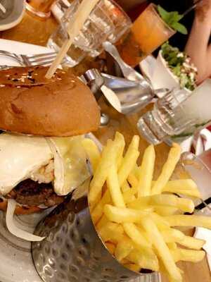 Burger & Lobster Mayfair