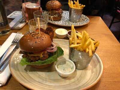 Burger & Lobster Mayfair