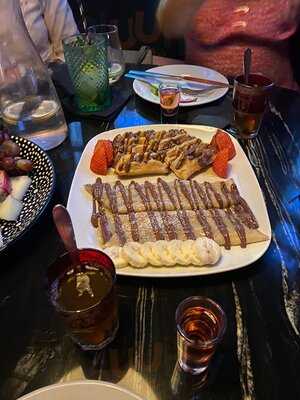 The Hart Lounge - Photo 8