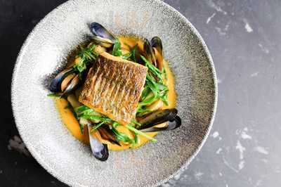 Vivi Restaurant And Bar