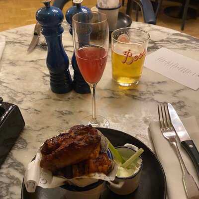 Gillray's Steakhouse & Bar