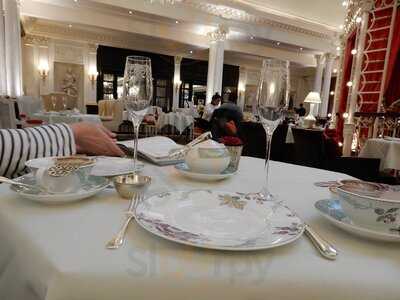 Thames Foyer At The Savoy