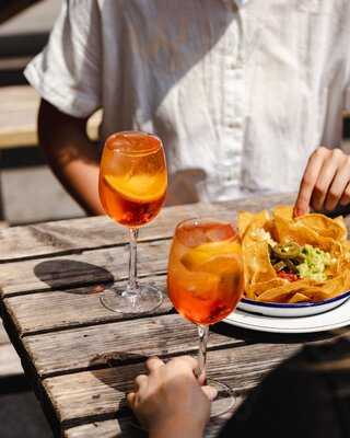 The Black Dog Freehouse