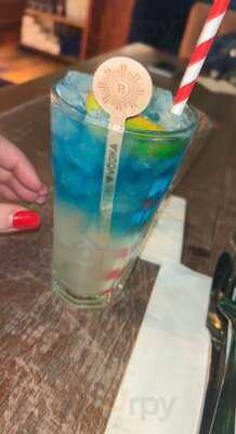 Revolution London - Clapham High St