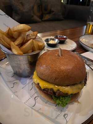 Scoff & Banter Canary Wharf