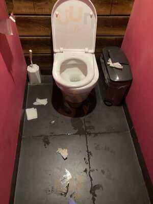 Zizzi - Central St Giles