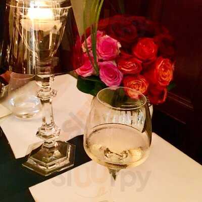 Cheneston's Restaurant