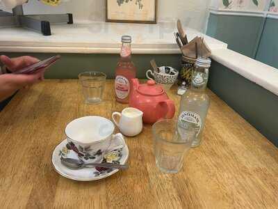 The English Rose Cafe