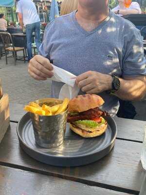 Brewhouse & Kitchen - Islington (angel)