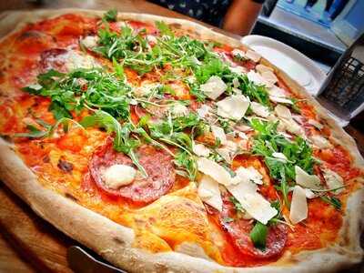 Homeslice Neal's Yard