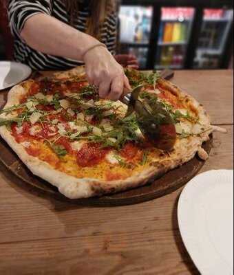 Homeslice Neal's Yard