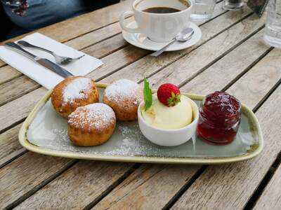 The Quince Tree Cafe At Clifton Nurseries