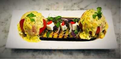 Romulo Cafe And Restaurant