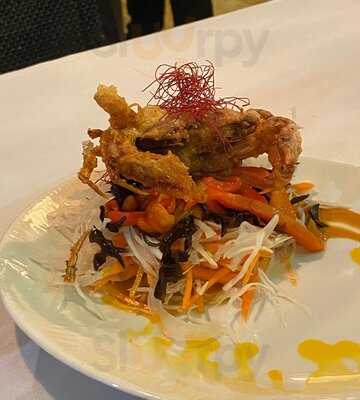 Romulo Cafe And Restaurant