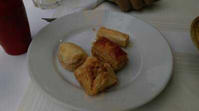 Noura - Knightsbridge