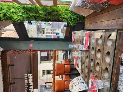 Champagne + Fromage - Greenwich