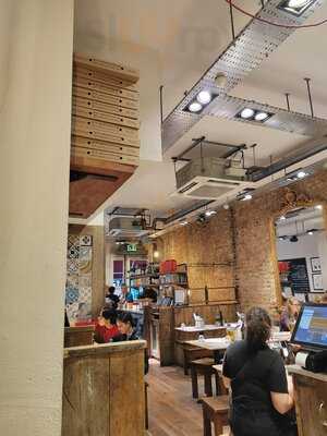 Franco Manca Earls Court