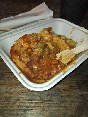 Young Vegans Pie Shop