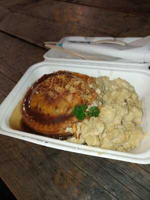 Young Vegans Pie Shop