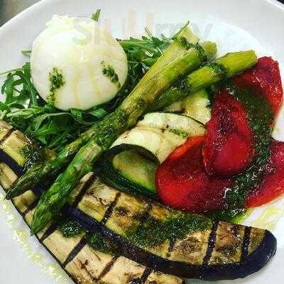 Royal Court Bar & Kitchen