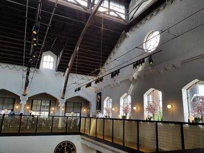 German Gymnasium Grand Cafe & Restaurant