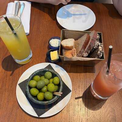 German Gymnasium Grand Cafe & Restaurant