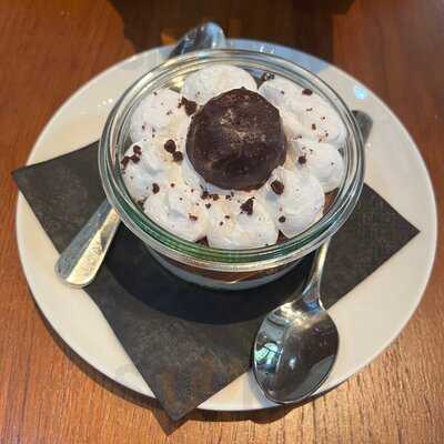 German Gymnasium Grand Cafe & Restaurant