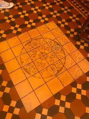 The Hung Drawn & Quartered, Ec3