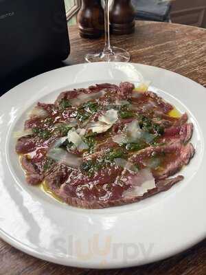 The Thomas Cubitt Pub Belgravia