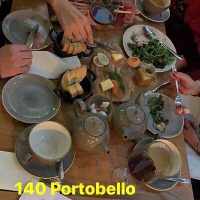 140 Portobello Wine & Art