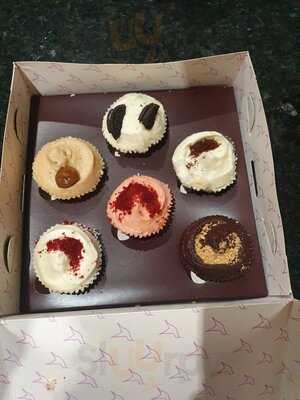 The Hummingbird Bakery