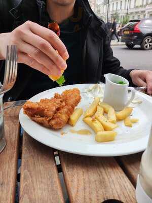 The Builders Arms Kensington