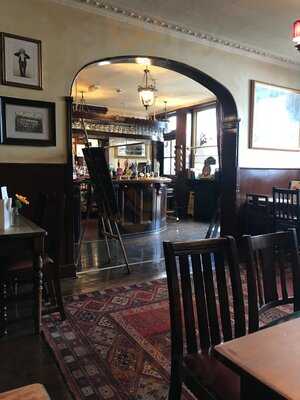 The Star Tavern, Belgravia