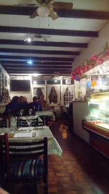 Angelo's Italian Eating Place