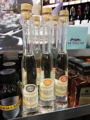 One Under Lime, Cafe & Bar