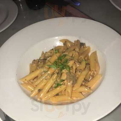 Pizzeria & Canti Prosecco Bar