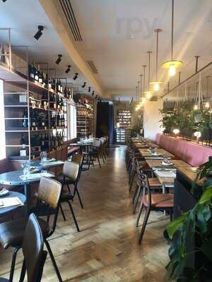 Humble Grape Canary Wharf