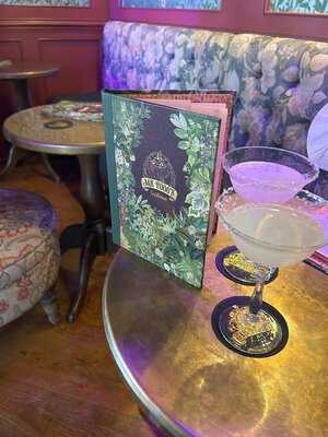 Mr. Fogg's House Of Botanicals