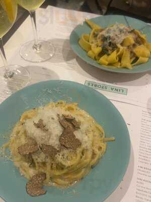 Lina Stores Greek Street Restaurant