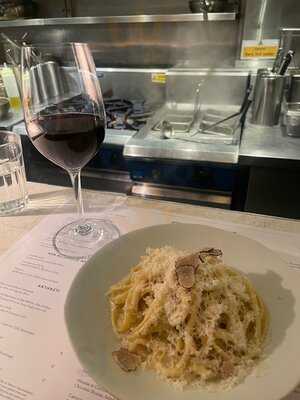 Lina Stores Greek Street Restaurant