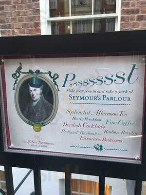 The Zetter Townhouse Cocktail Lounge