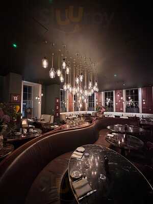 Rails Restaurant & Little Bar