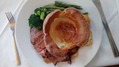 Rivington Bar & Grill - Greenwich