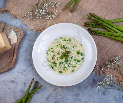 Theo's Simple Italian