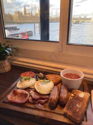 Riverside Cafe Lambeth Pier