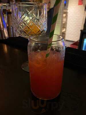 Revolution London - Putney