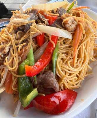 Nakhon Thai (royal Docks E16 1ah)