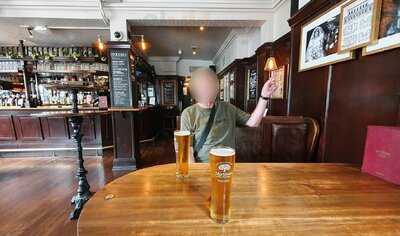 The Elephant & Castle Pub Kensington