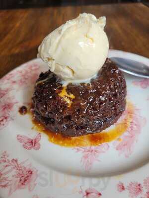 The Elephant & Castle Pub Kensington