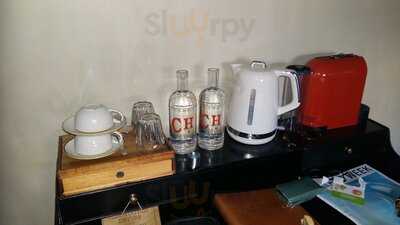 The Orange Public House & Hotel Victoria